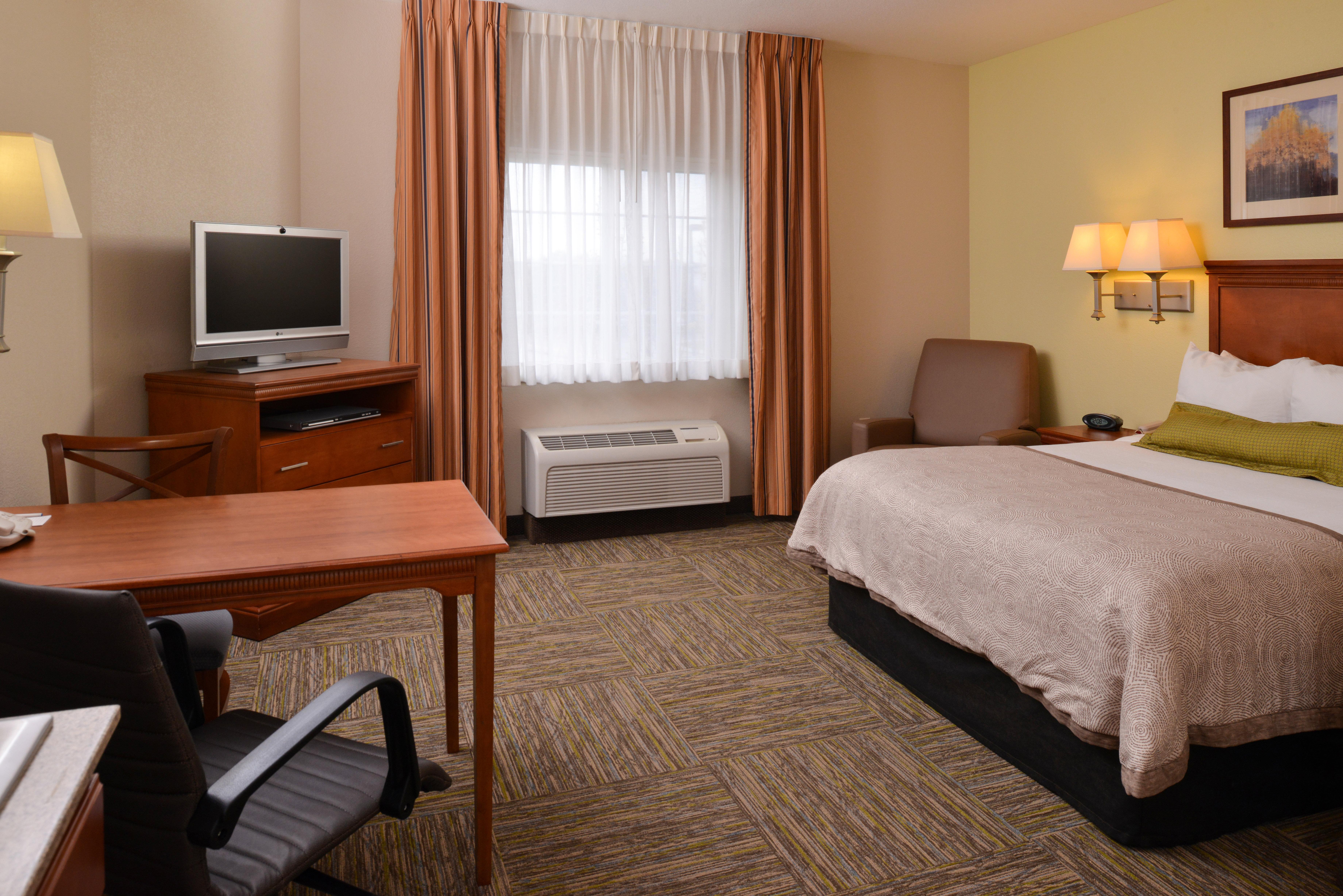 Candlewood Suites Boise - Towne Square By Ihg Exterior photo