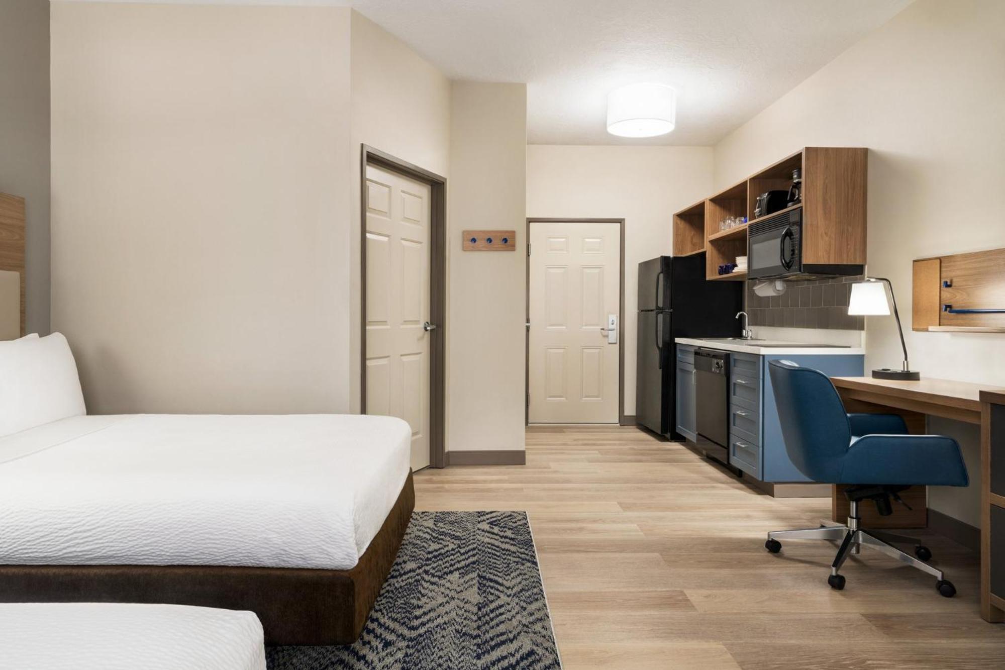 Candlewood Suites Boise - Towne Square By Ihg Exterior photo
