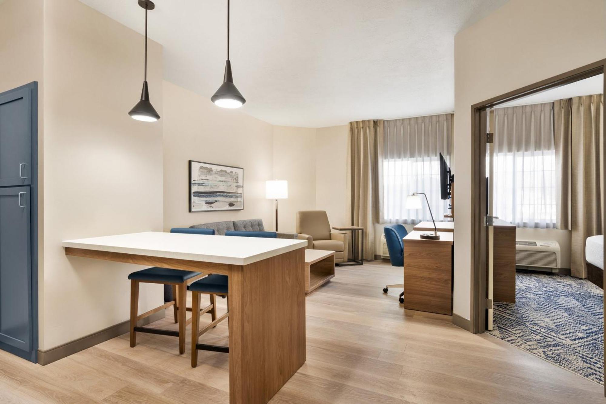 Candlewood Suites Boise - Towne Square By Ihg Exterior photo
